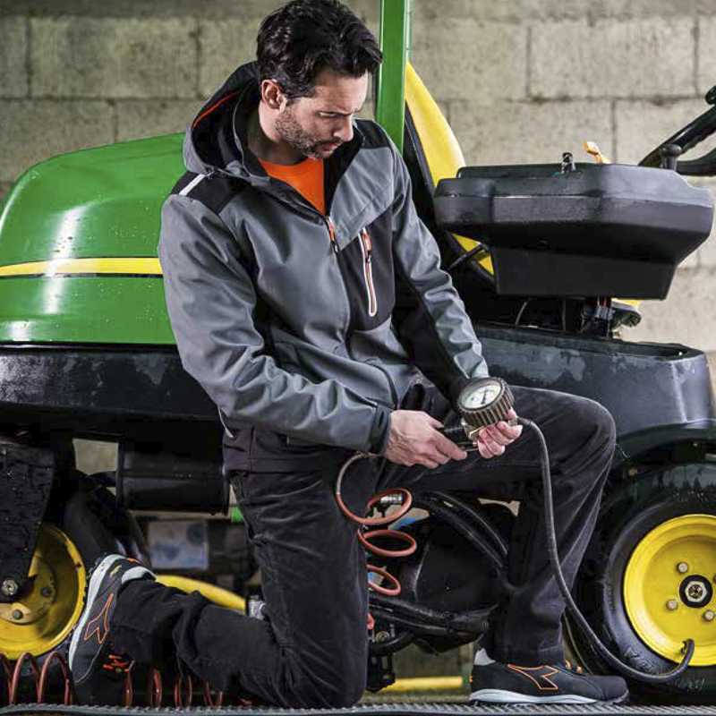 Catalogo Diadora Utility - Safety, Footwear and Workwear